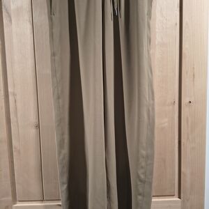 Lululemon Athletica Women's Tan Wide Leg Pants